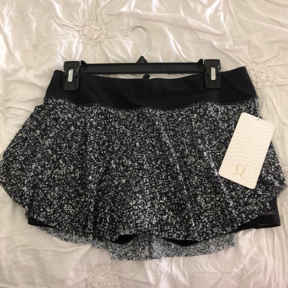 NWT Lululemon Quick Pace Skirt